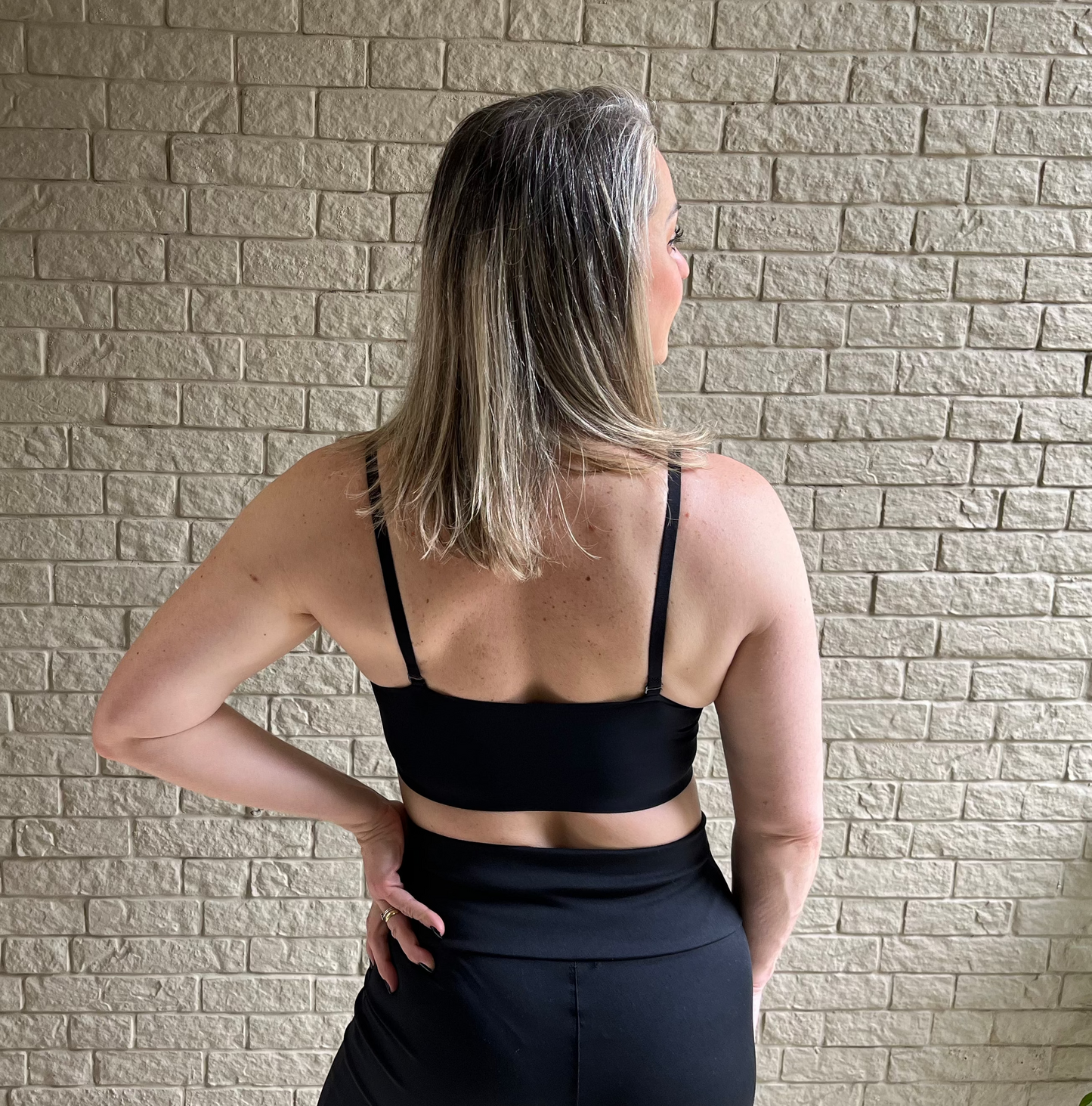 Top sem Costura Alça Fina Preto