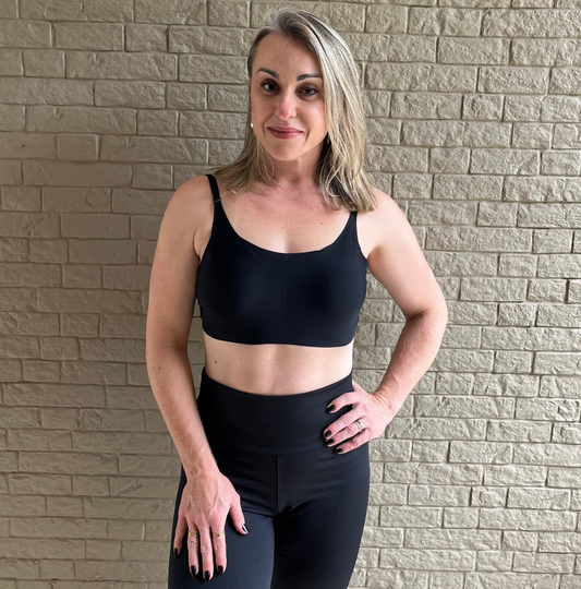Top sem Costura Alça Fina com Fecho Preto